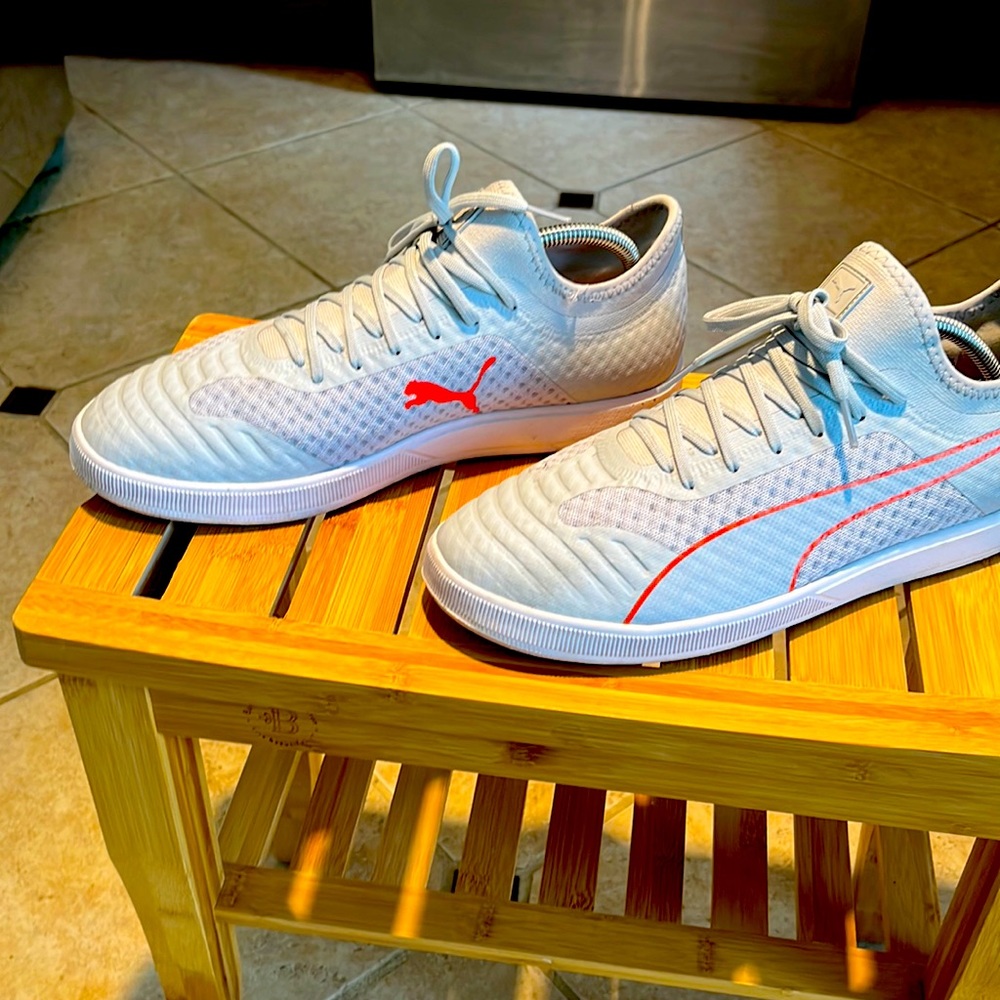 Mens puma 365 concrete soccer shoe